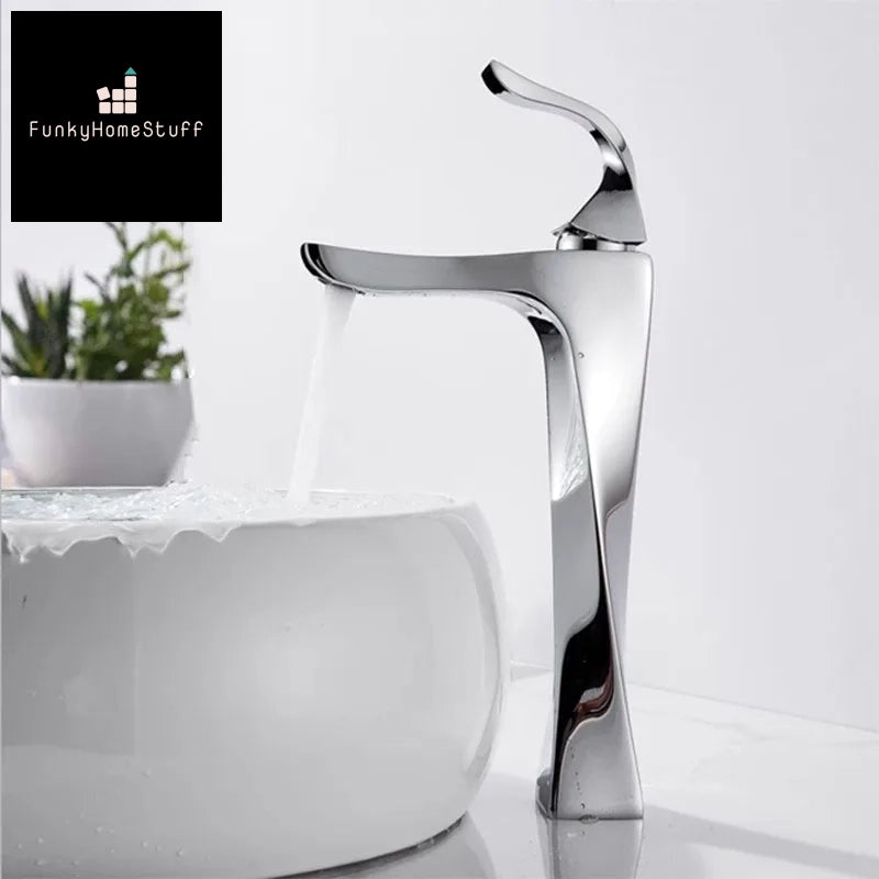 Modern Single Handle Bathroom Sink Faucet Deck Mounted