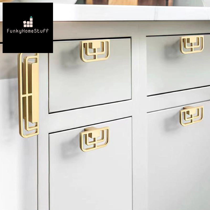 Luxurious Antique Drawer Handles - Modern European Style