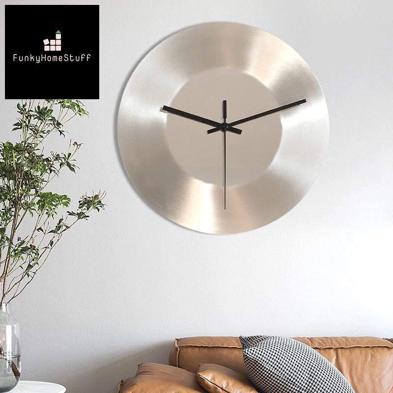 Minimalist Industrial Style Wall Clock - Silver Round